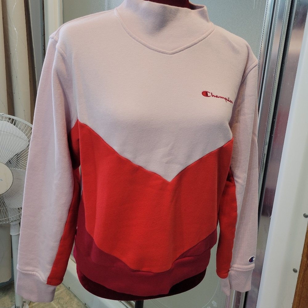 Champion sport sweater
